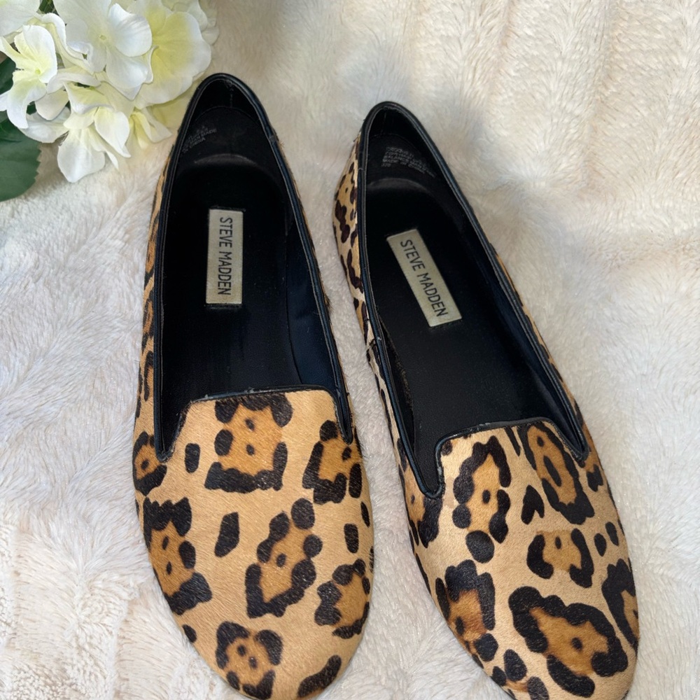 Steve Madden Leopard Print Slip-On Loafers - Tan/Black moccasin size 8.5
